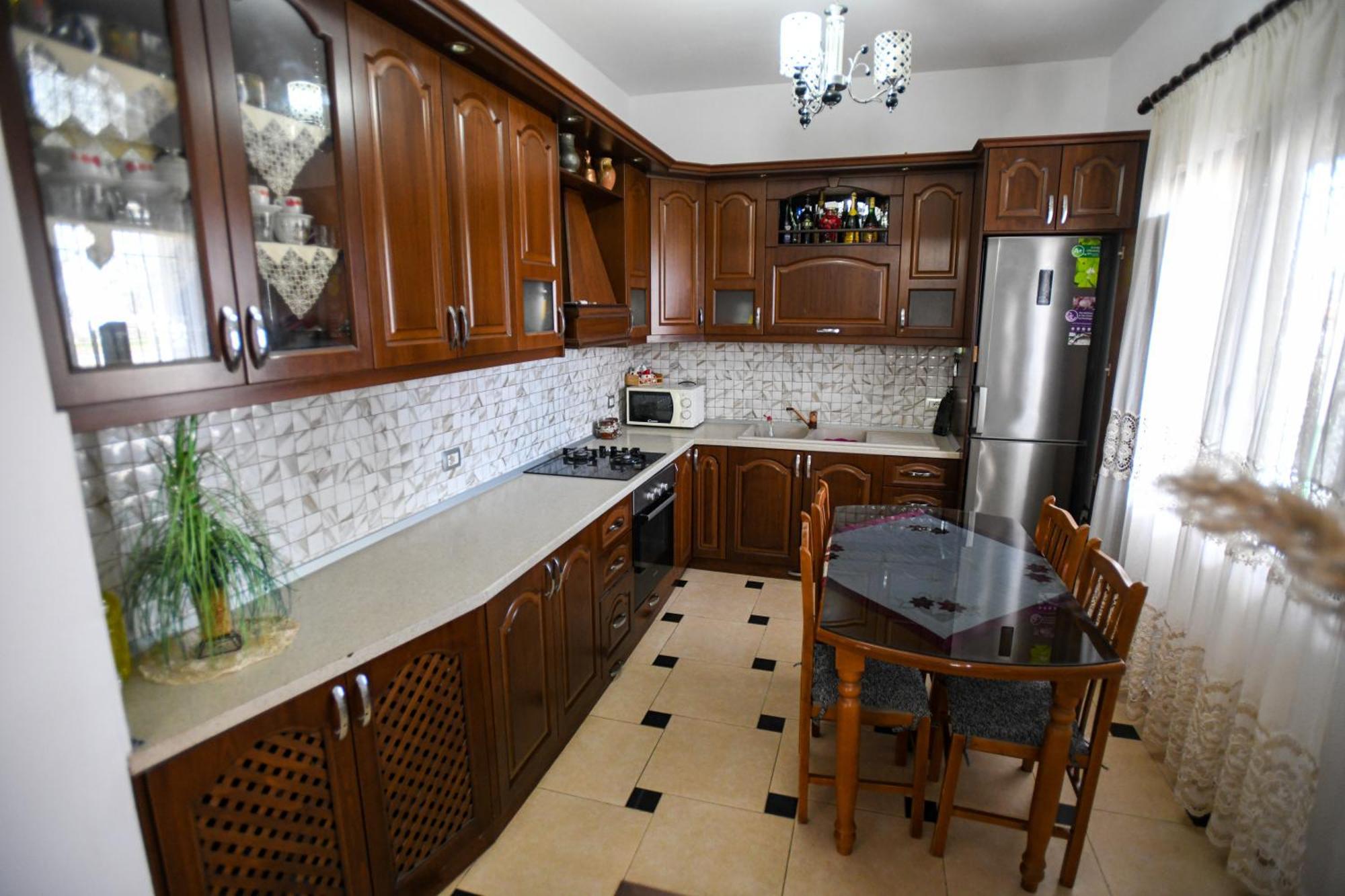 Villa Solitude Berat Bagian luar foto